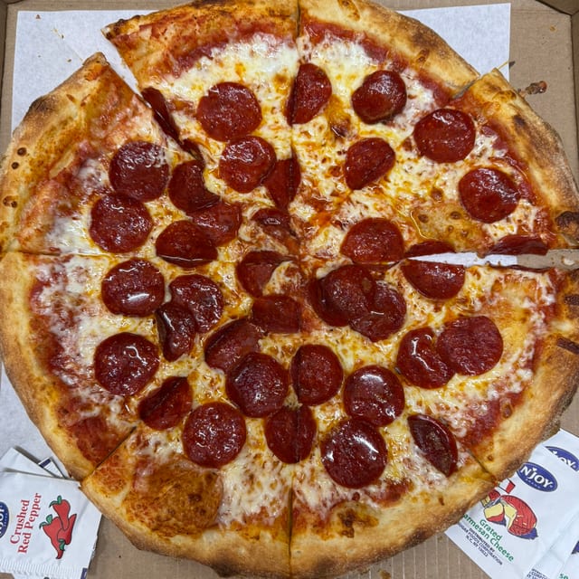 Small One Topping.