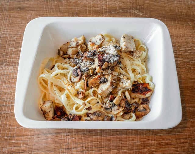 Fresh Fettuccine Alfredo with Chicken.