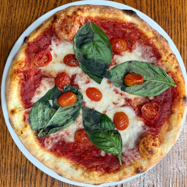 Vegan Margherita Pizza Small 10".